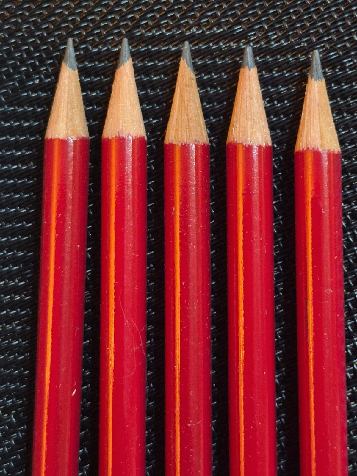 5 Crayons Vintage Gilbert 33 - 2H (n°4) + Boîte Conté – Conte 2