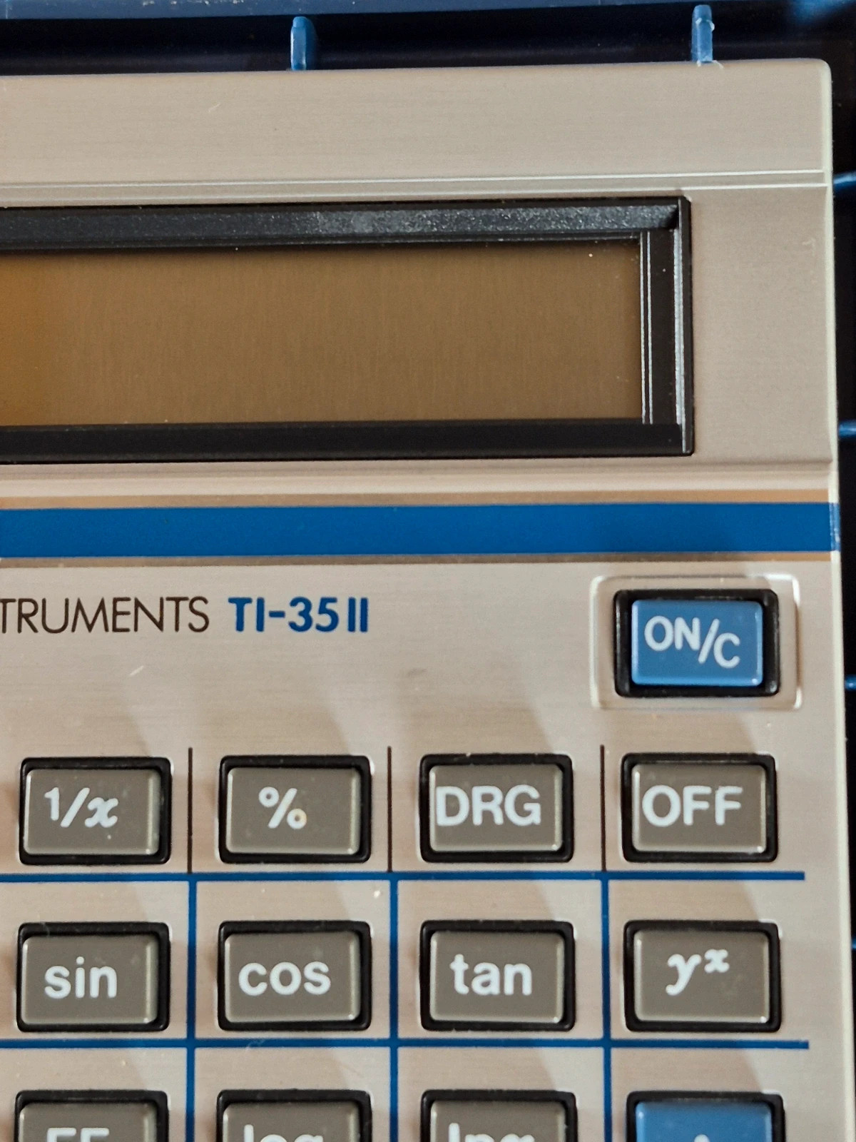 Calculatrice Vintage Texas Instruments TI-35 II + Boîtier années 80 – Texas Instruments 3