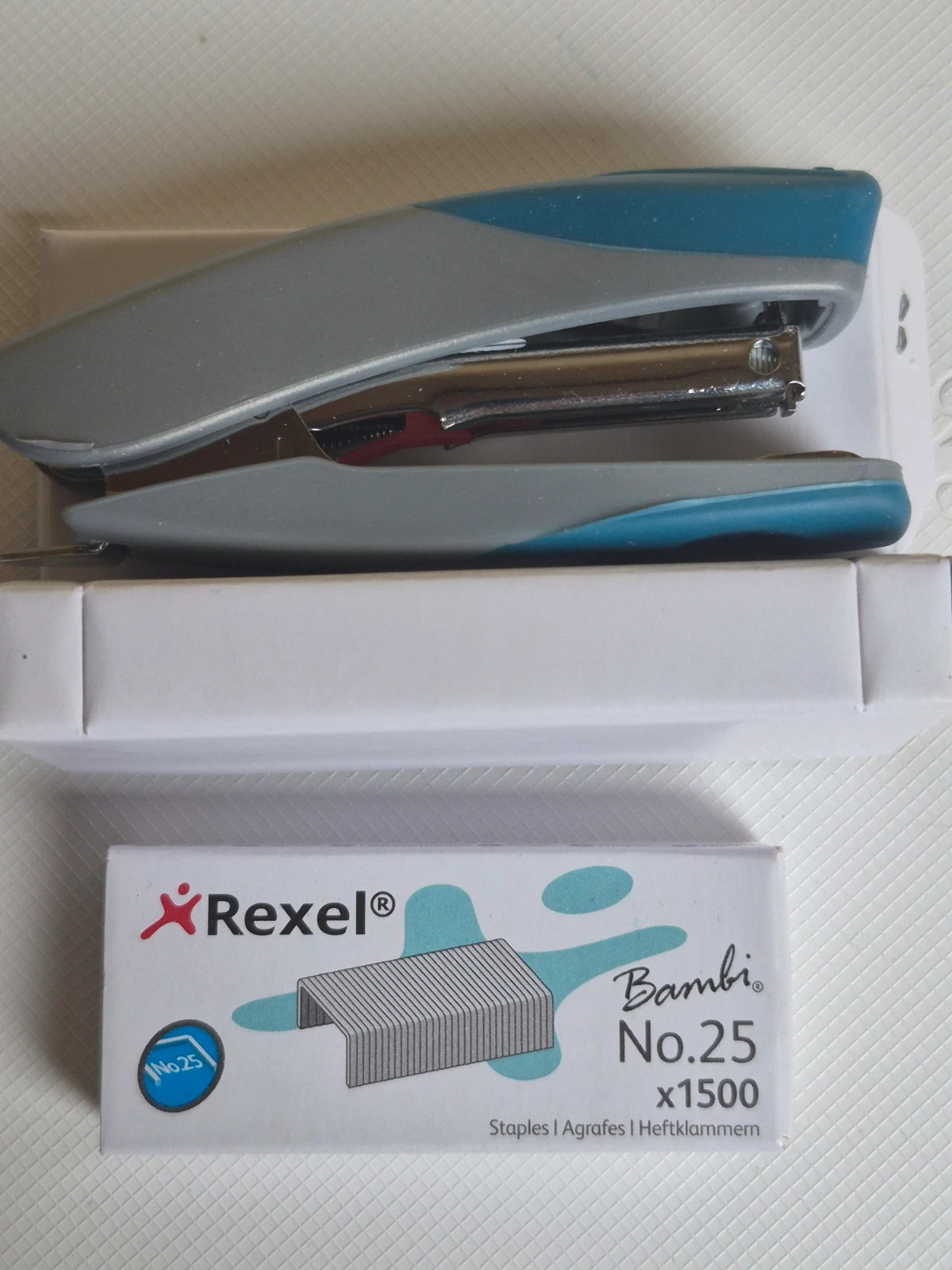 Mini agrafeuse Rexel Bambi + Agrafes – Rexel 4