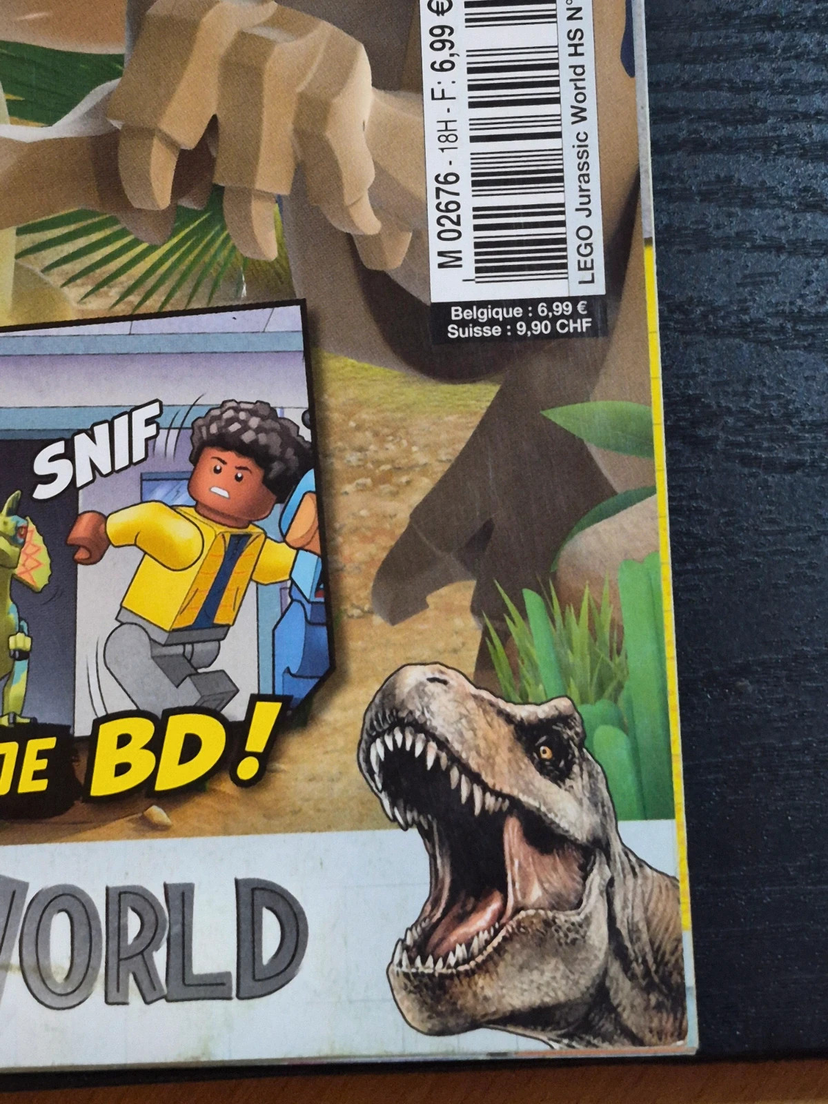 Magazine LEGO Jurassic World Hors-Série 18 + Poster (Sans jouet) 4