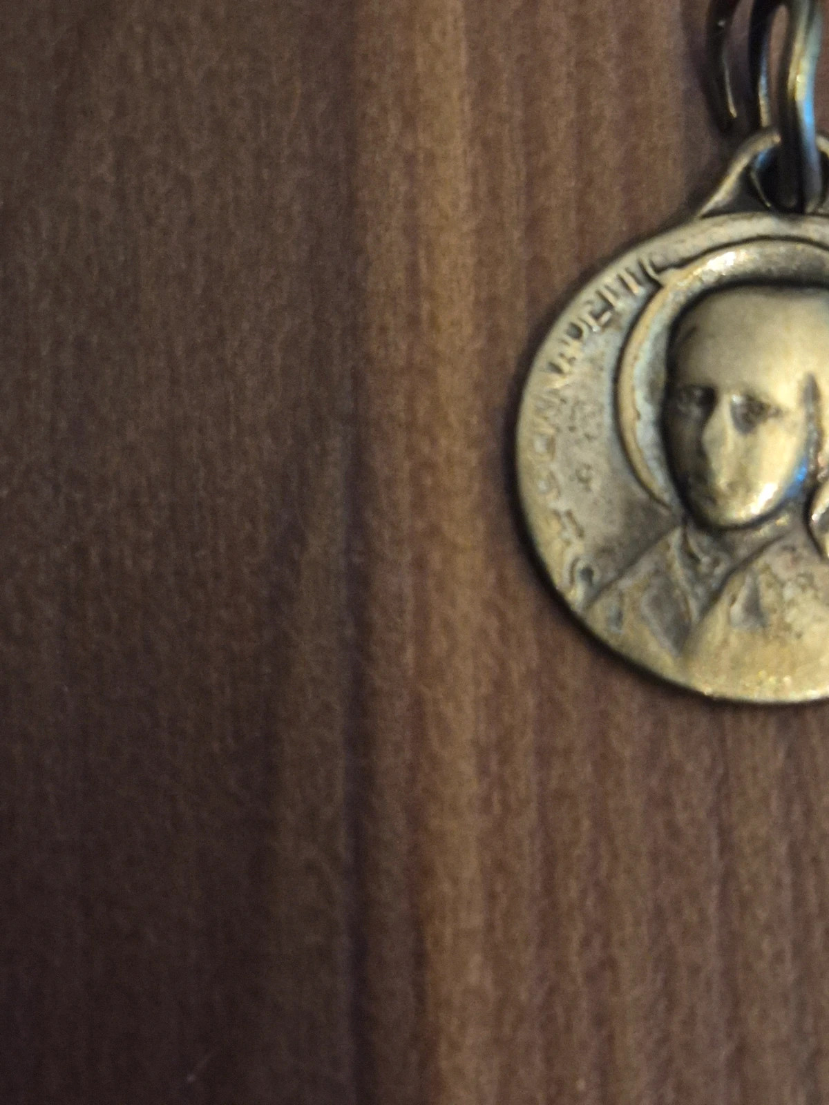 Ancienne Médaille Religieuse Sainte Bernadette Soubirous - Lourdes 3
