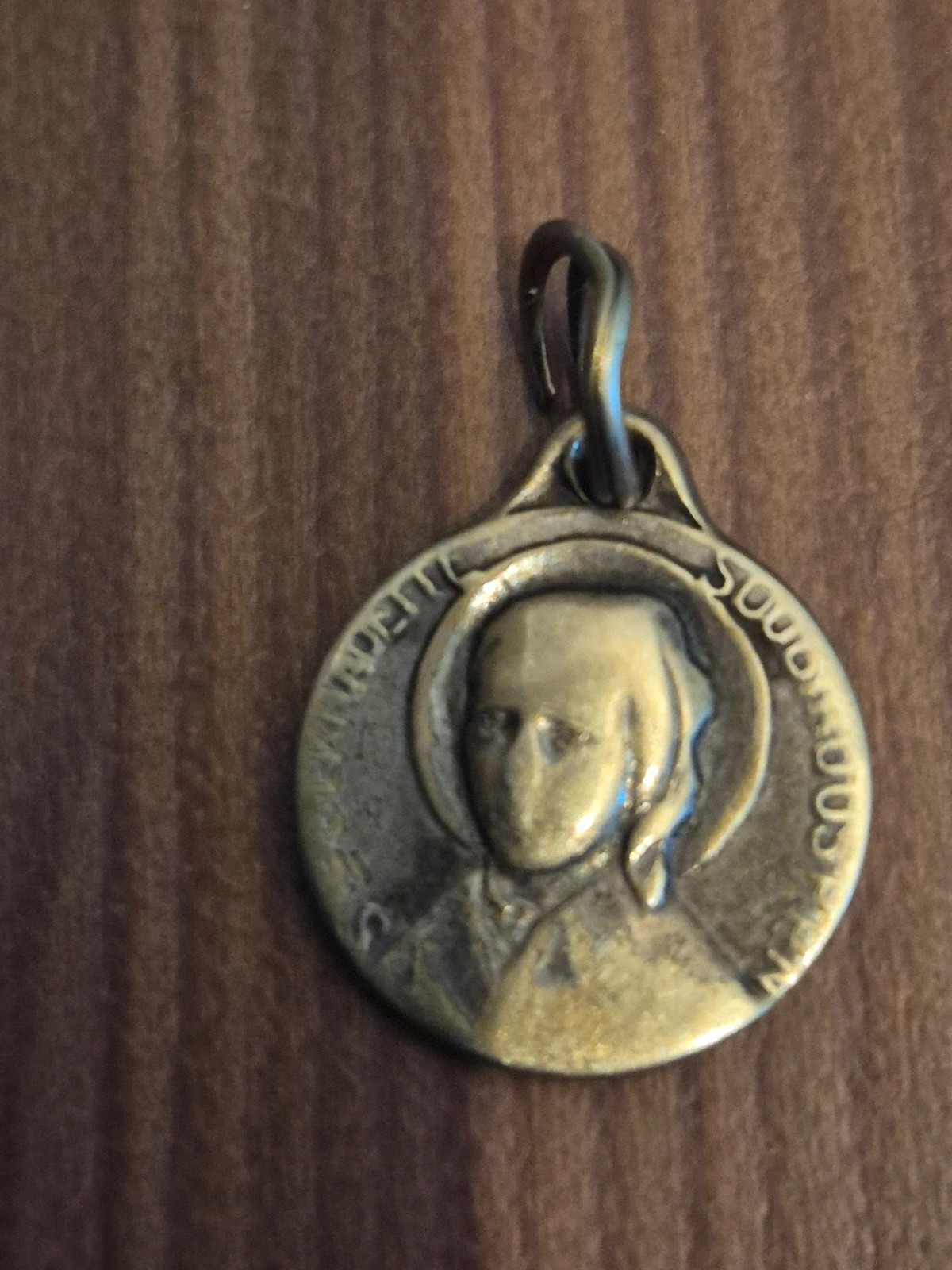 Ancienne Médaille Religieuse Sainte Bernadette Soubirous - Lourdes 4