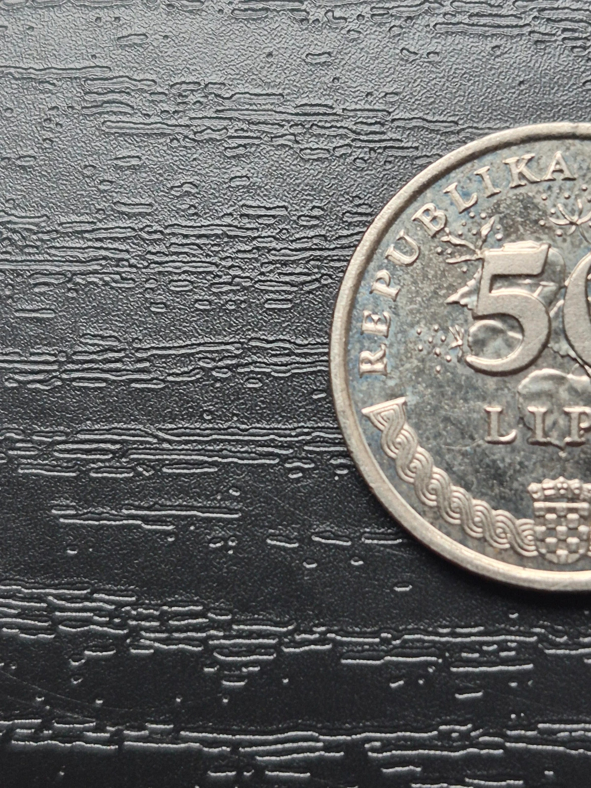 Pièce Croatie 50 Lipa 2001 3
