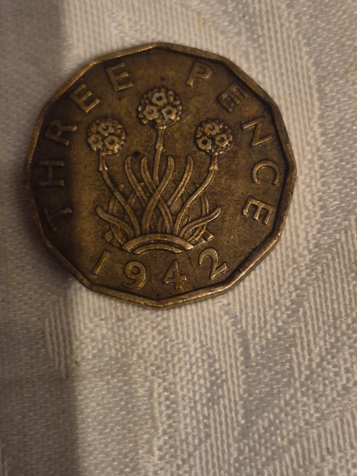 Pièce three Pence (1942) 4