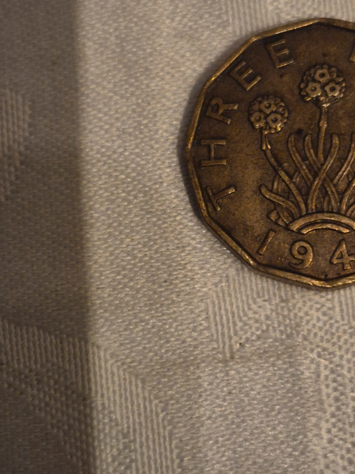 Pièce three Pence (1942) 3