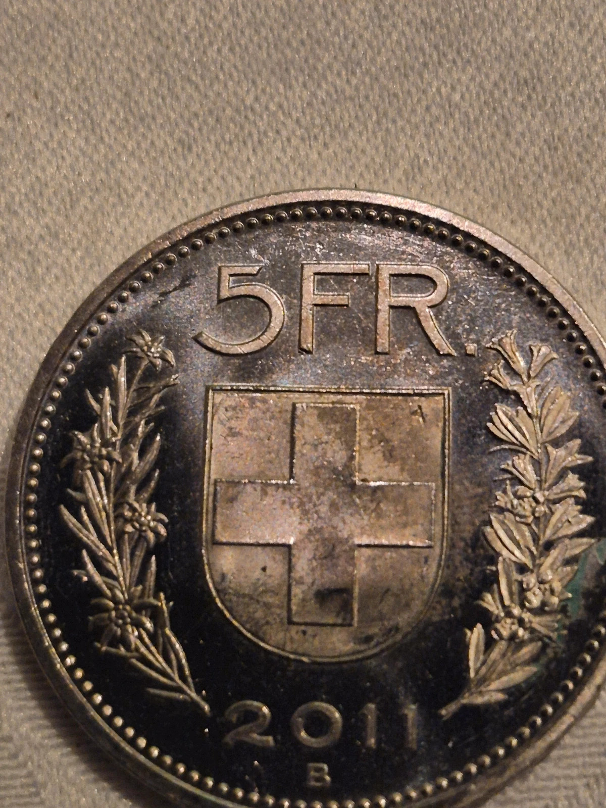 Pièce de 5 francs Suisse (2011) 4