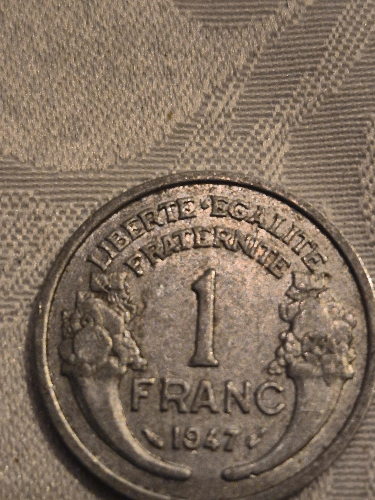 Pièce de 1 franc morlon (1947) 3