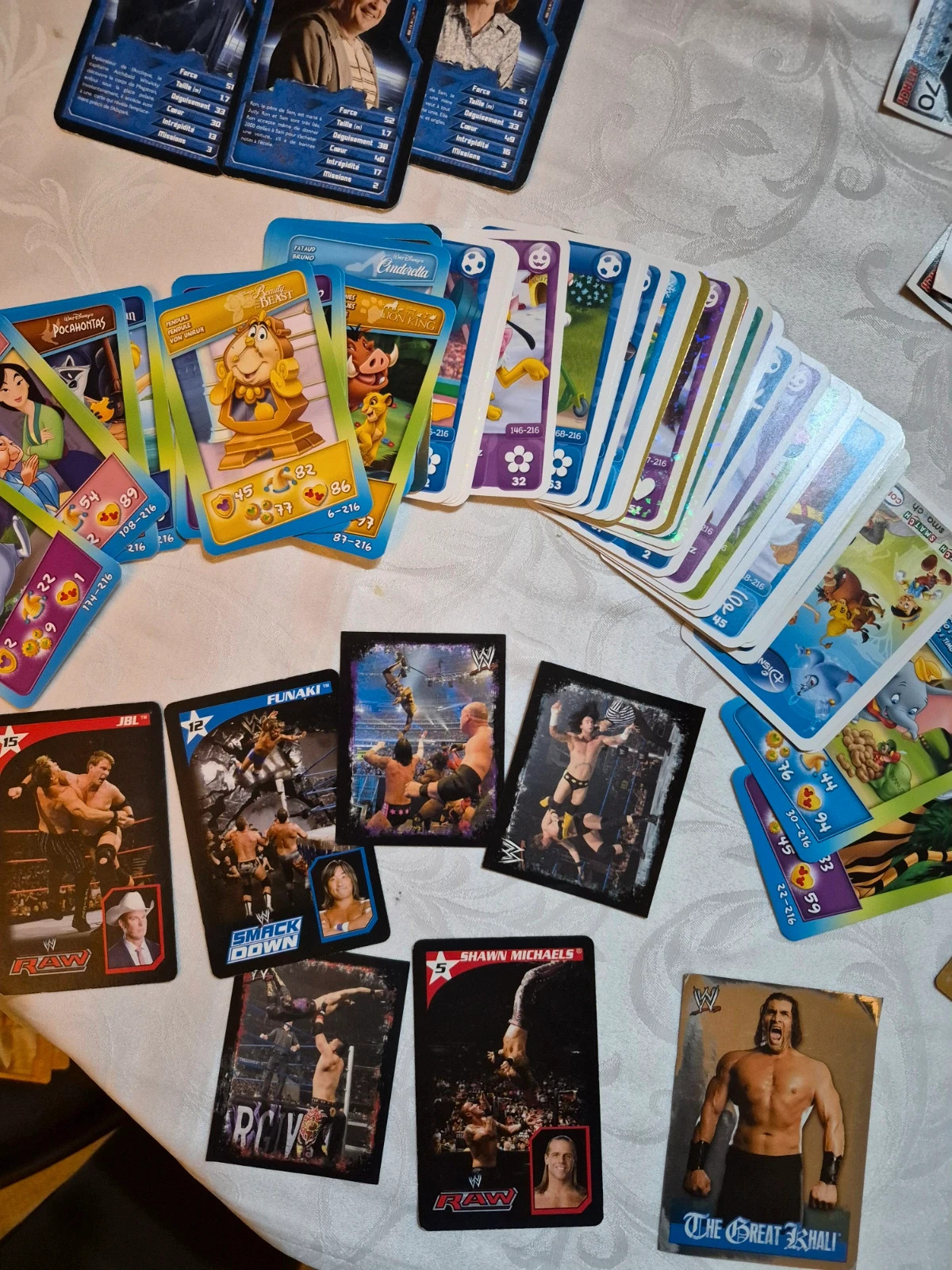 Lot de cartes et autocollants varier 3