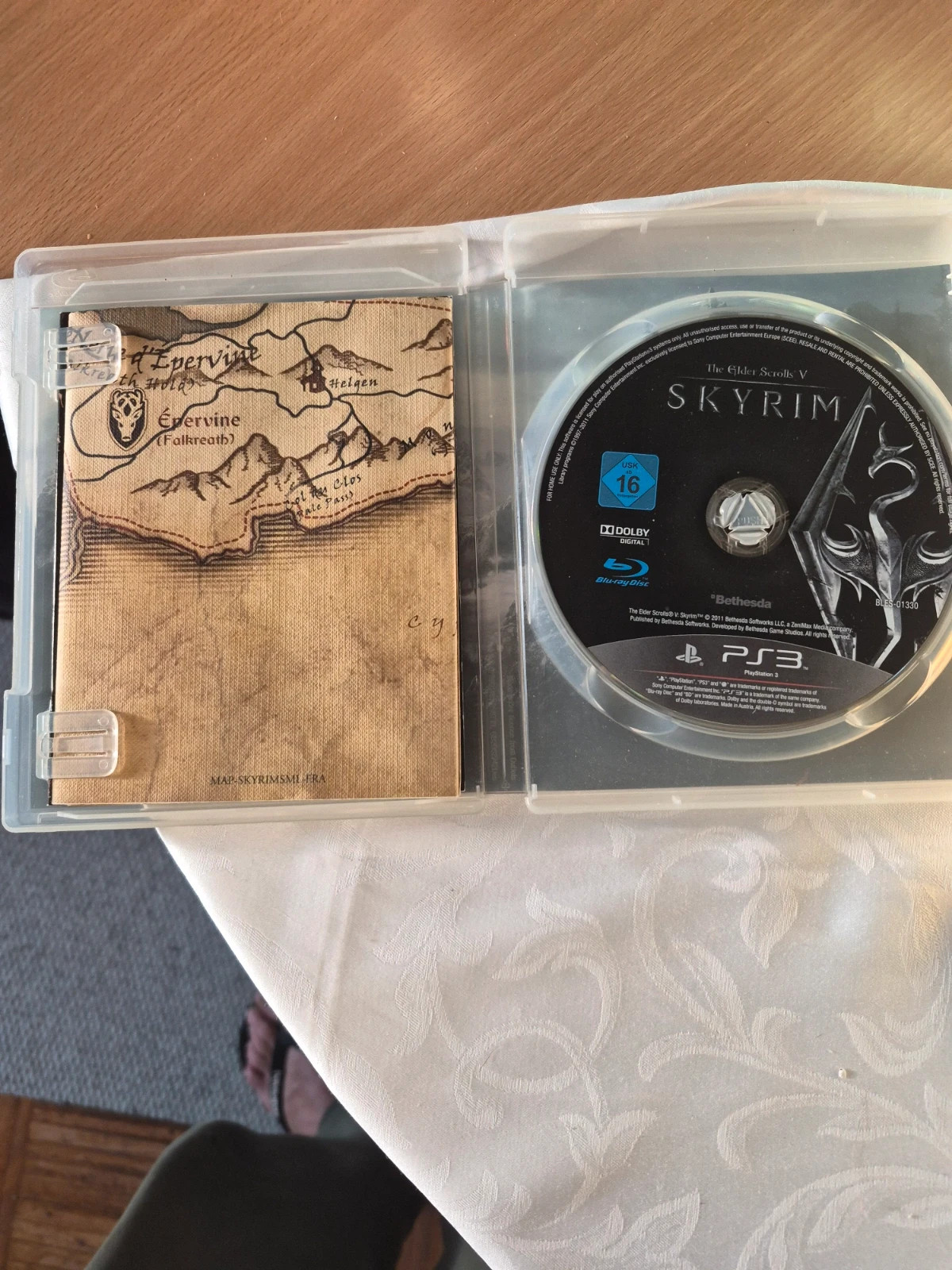 Jeu Skyrim pour PS3 complet 4