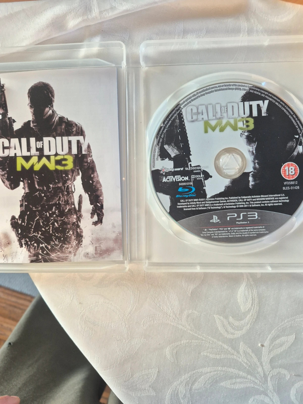 Call of duty MW3 pour PS3 complet 4