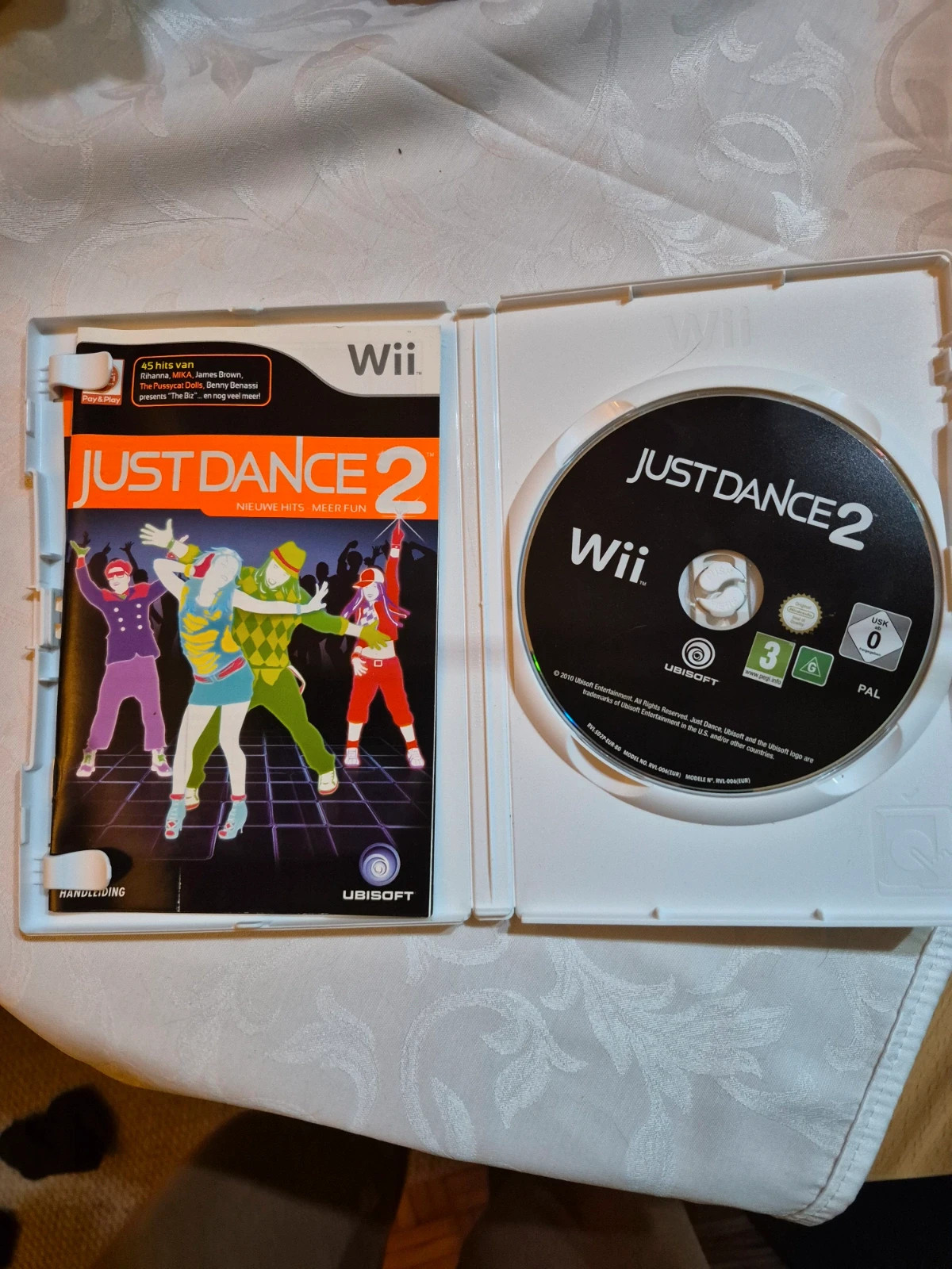 Jeu Just Dance 2 pour Wii complet 4