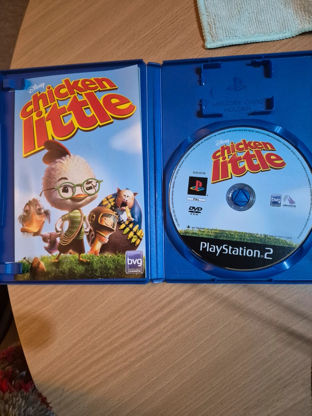 Jeu Chicken Little pour PS2 complet 4
