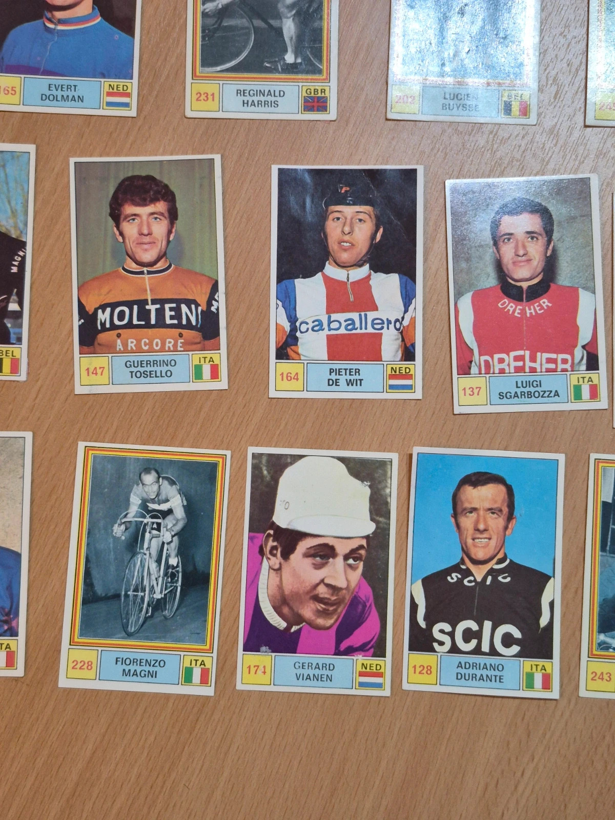 Lot de 23 autocollants sprint 71 – Panini 5
