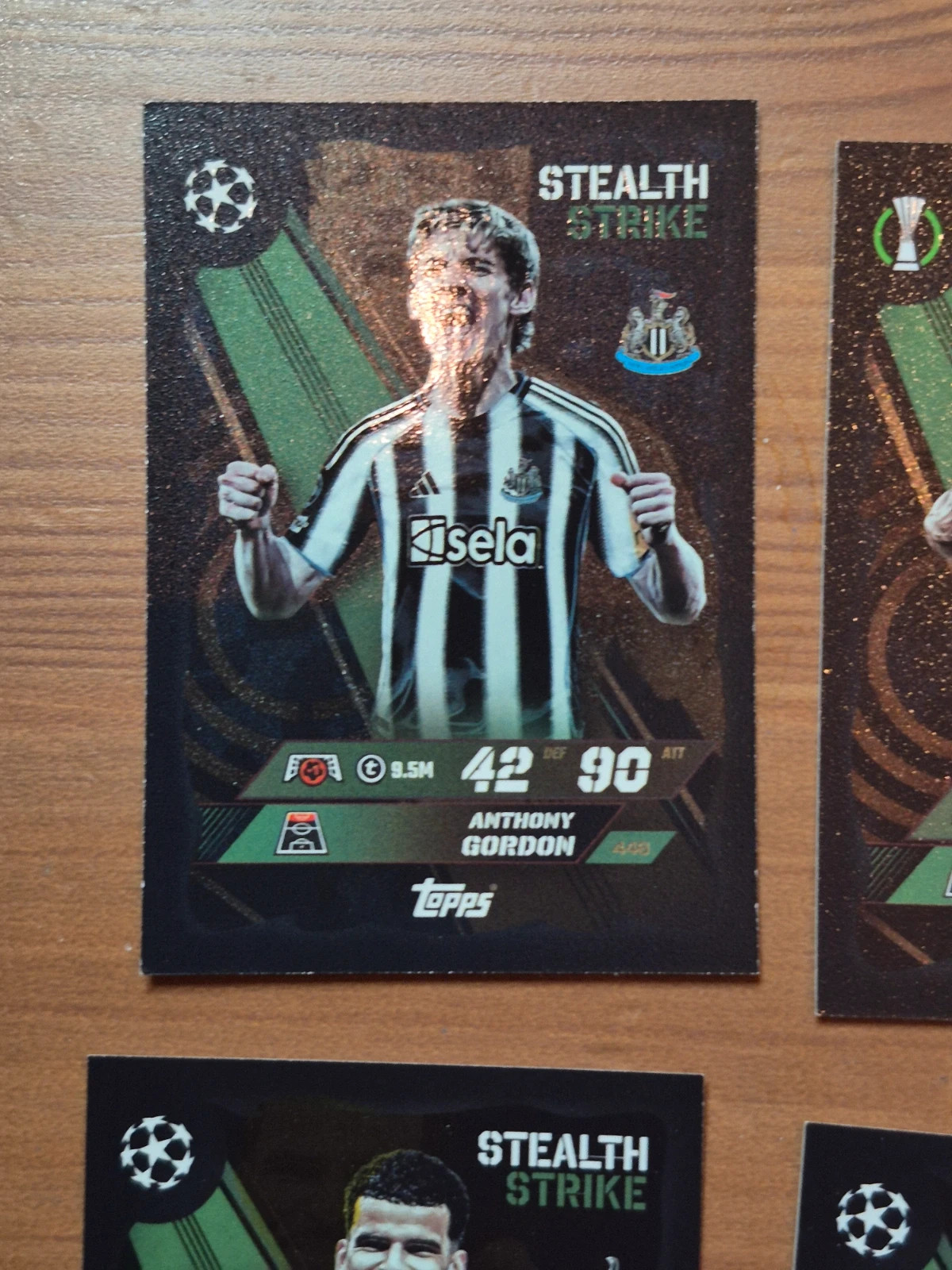 Lot de 16 cartes stealth strike – Topps 2