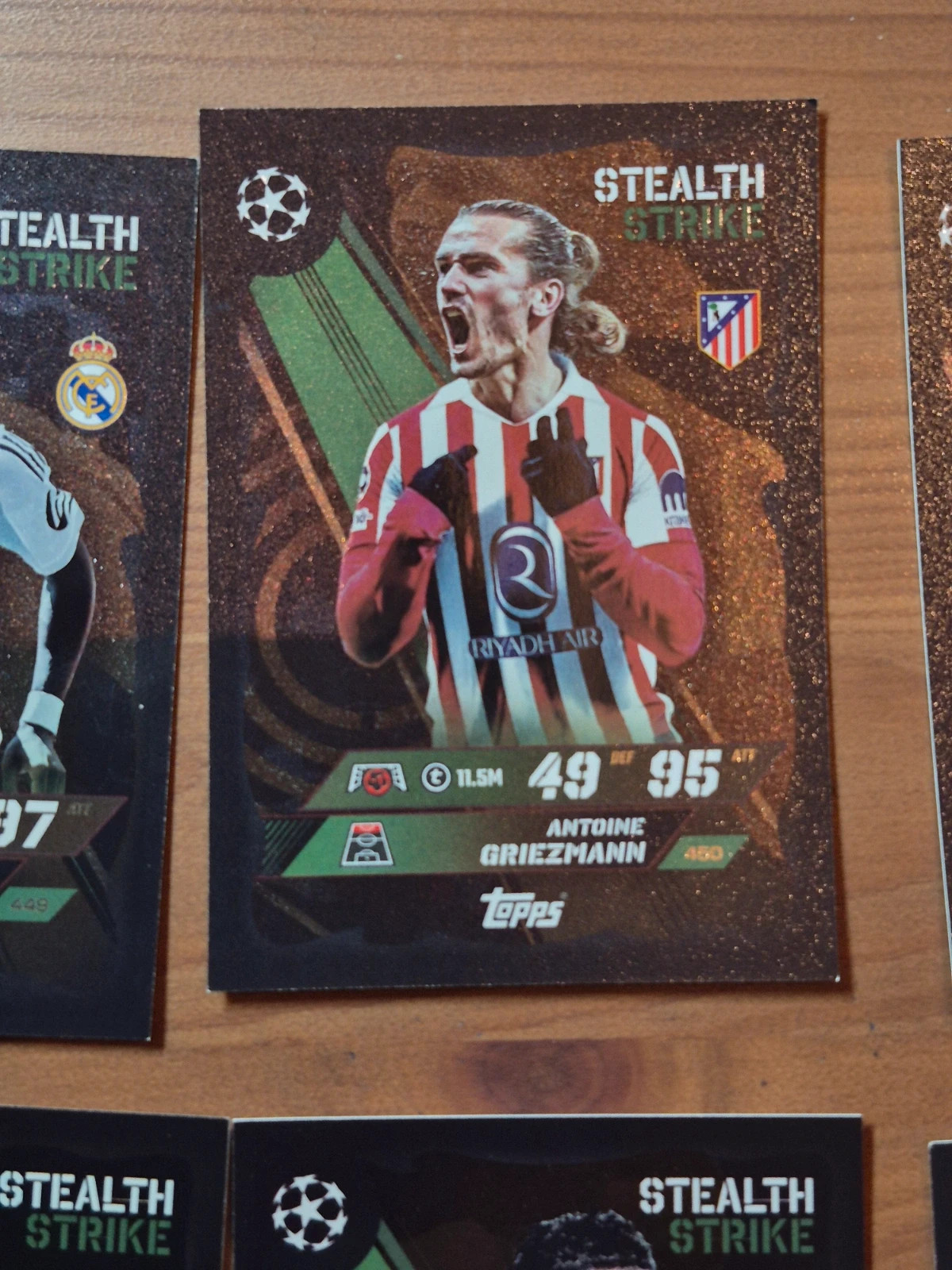 Lot de 16 cartes stealth strike – Topps 5