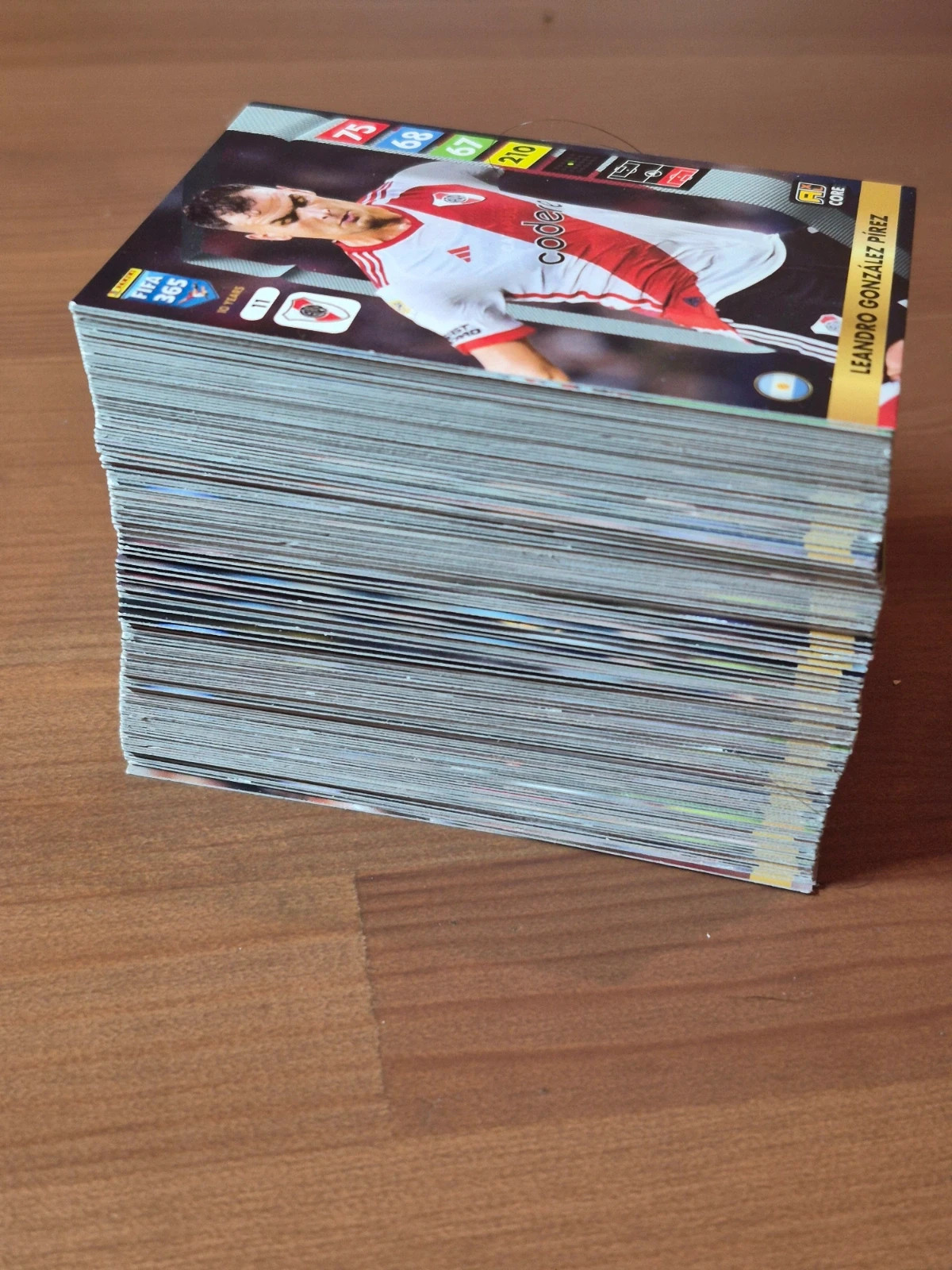 Lot de 160 cartes panini adrenalyn 2025 – Panini 2