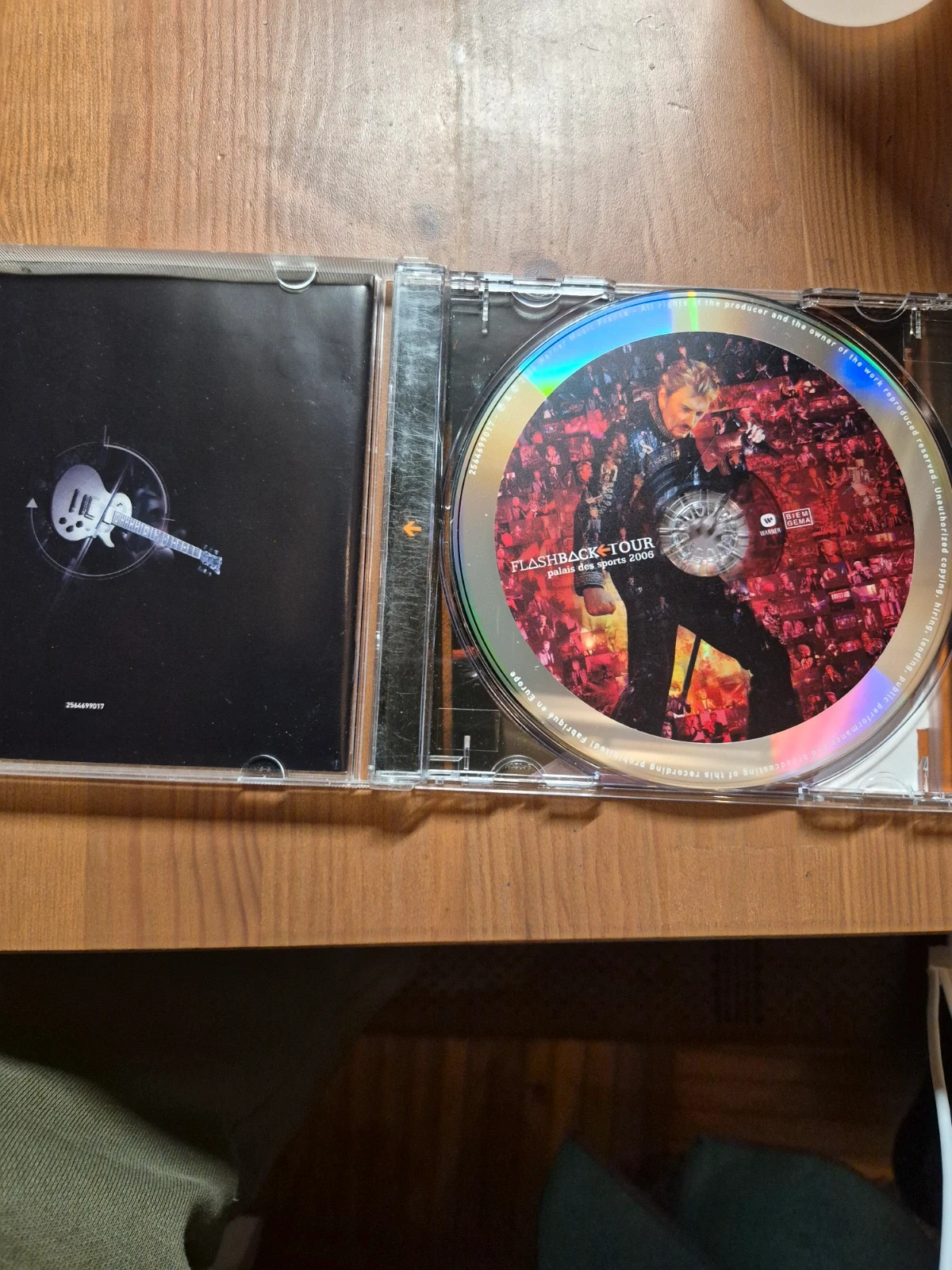 Cd audio Johnny Hallyday palais des sports 2006 4