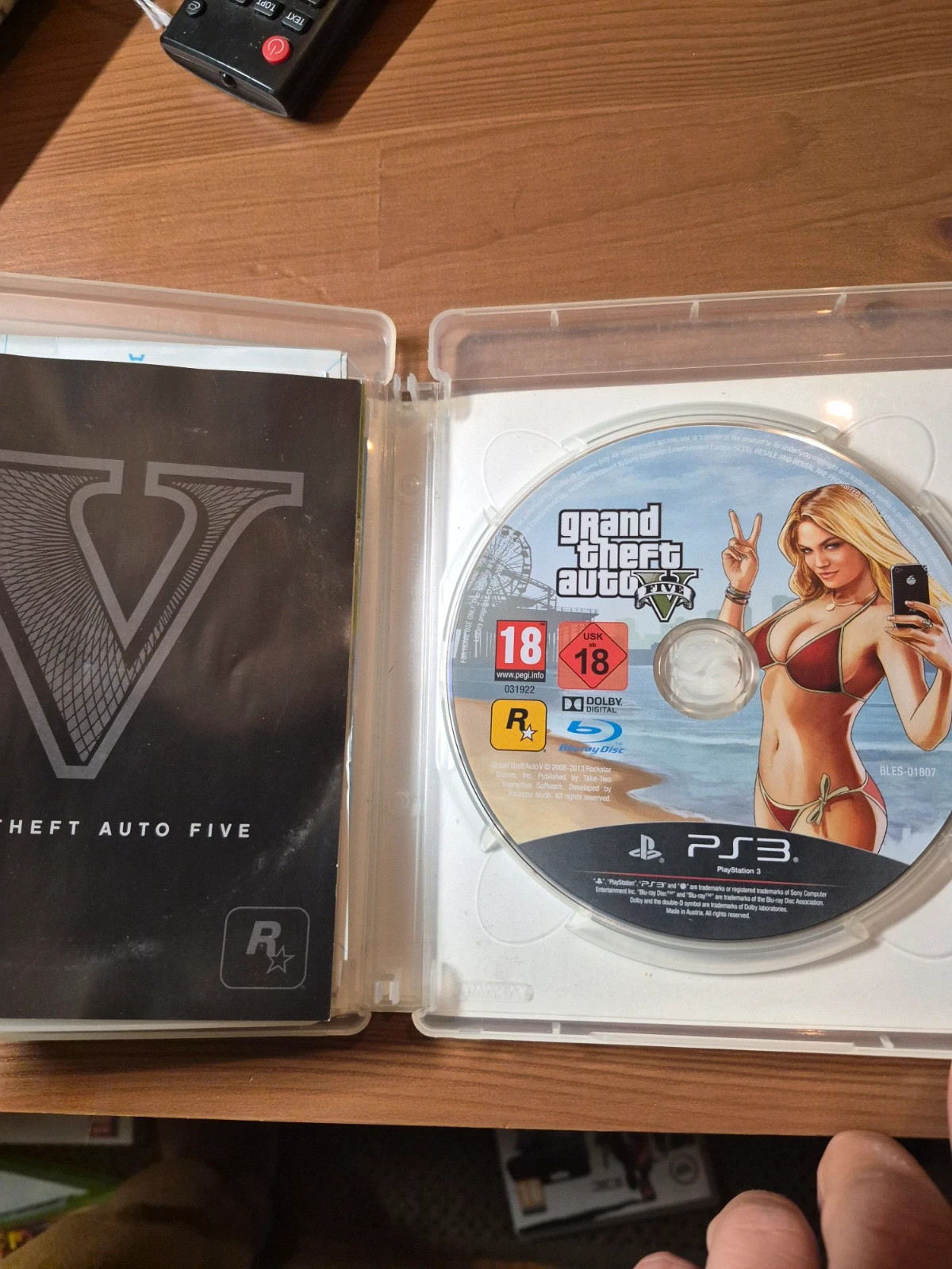 Jeu Grand Theft Auto V pour PS3 complet 4