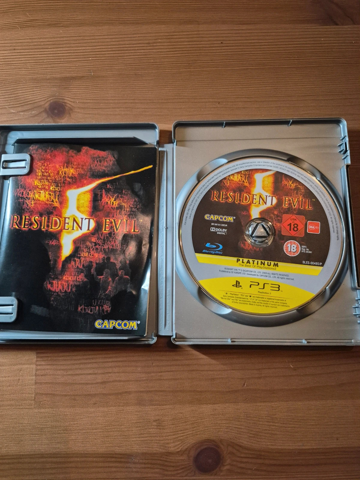Jeu Resident Evil 5 version platinum PS3 4