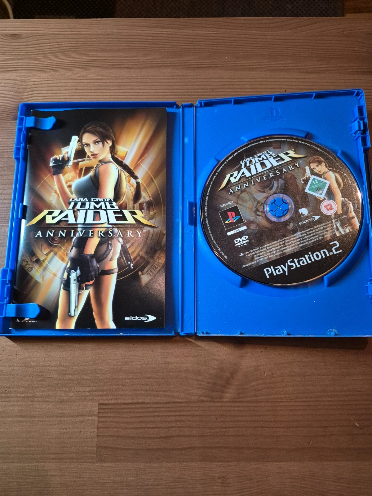 Jeu Tomb Raider anniversary pour PS2 4
