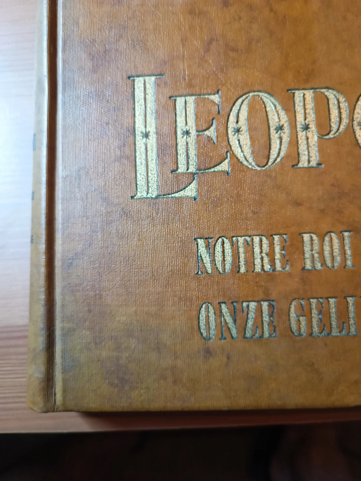 Livre Leopold III notre roi bien-aime (1950) 5