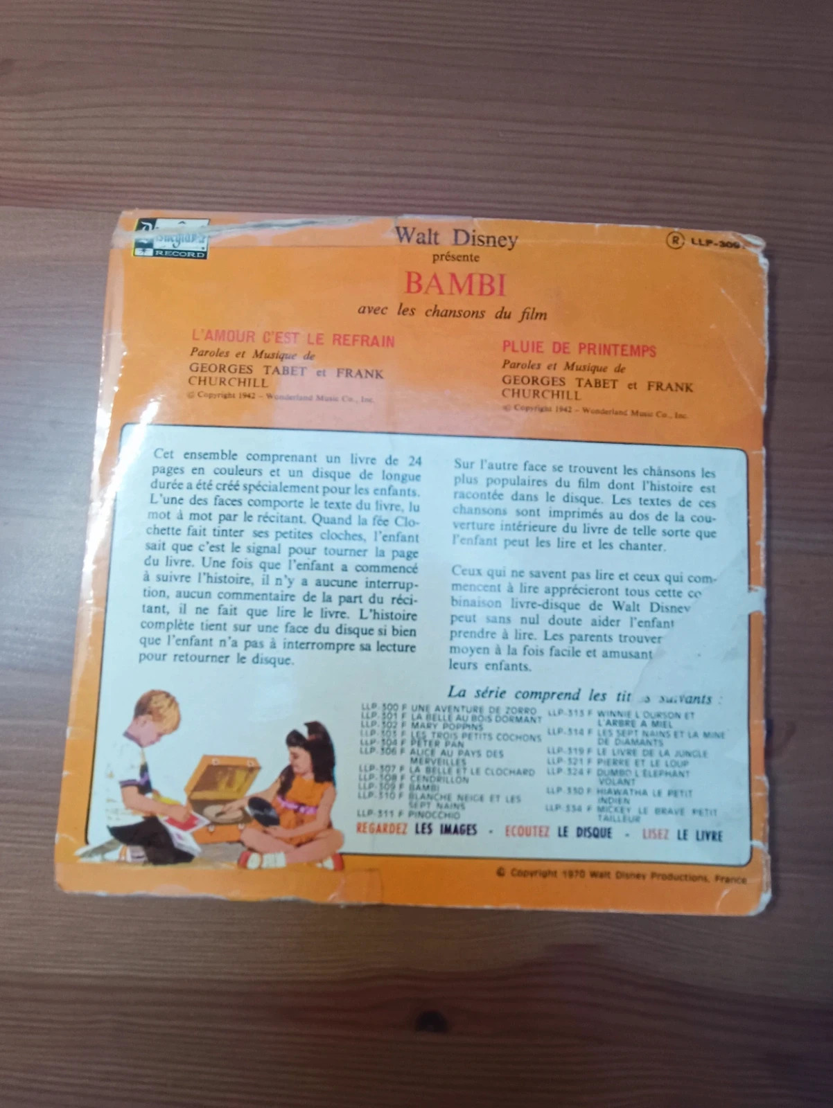 Vinyle-livre Bambi raconté par claude nicot et anna gaylor 4