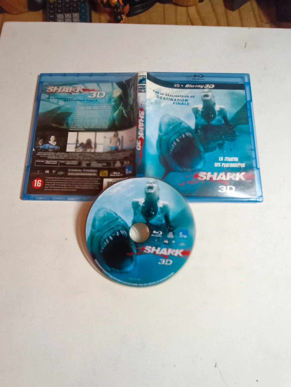 Blu-ray Shark 3D 5