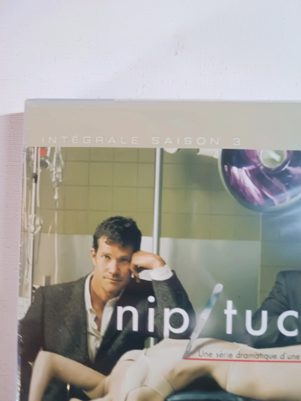 Coffret Dvd Nip Tuck saison 3 sous blister 2