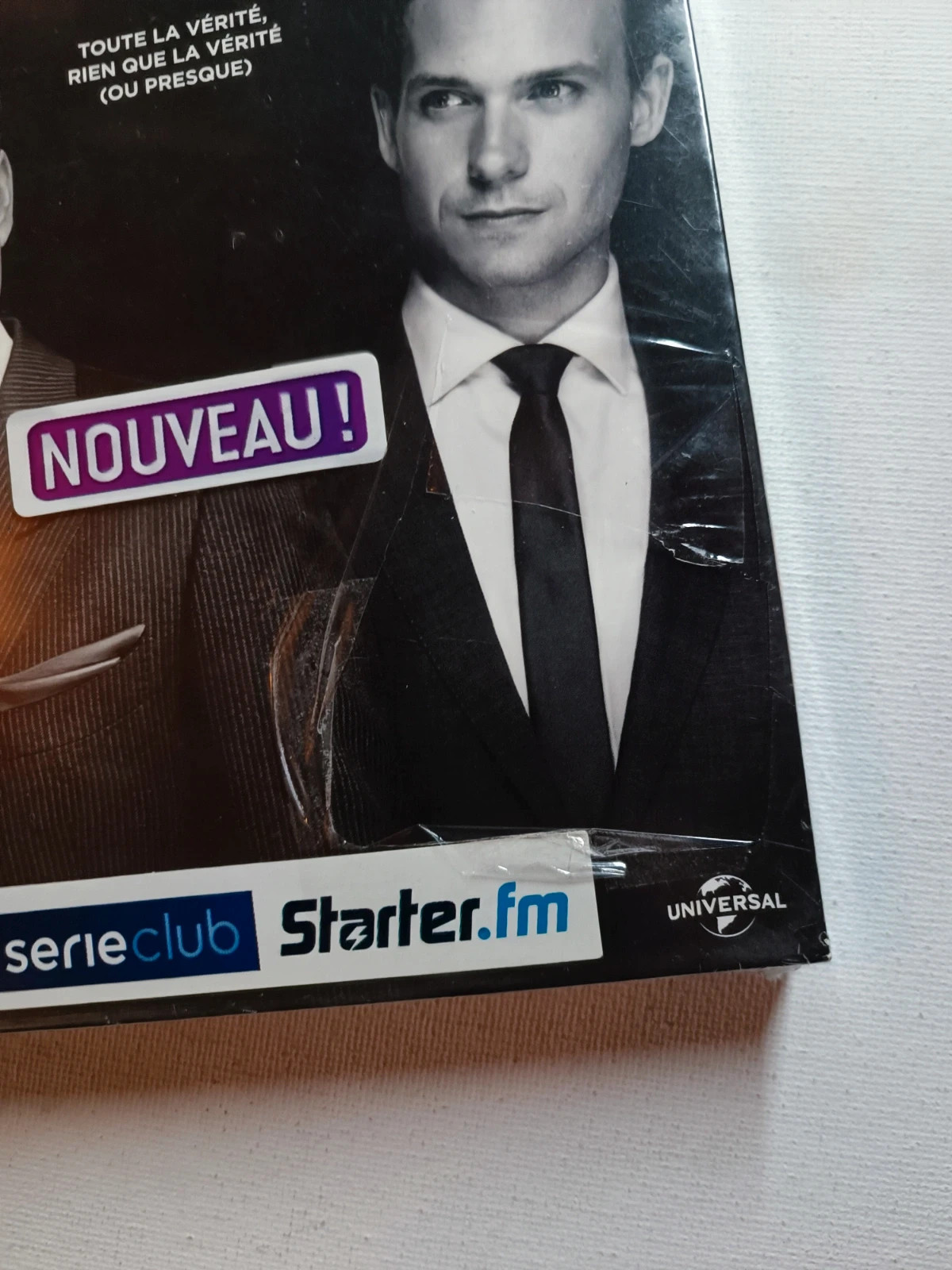 coffret serie suits saison 3 sous blister 5