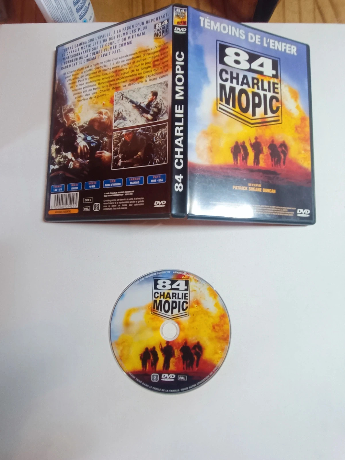 Dvd 84 Charlie Mopic 4