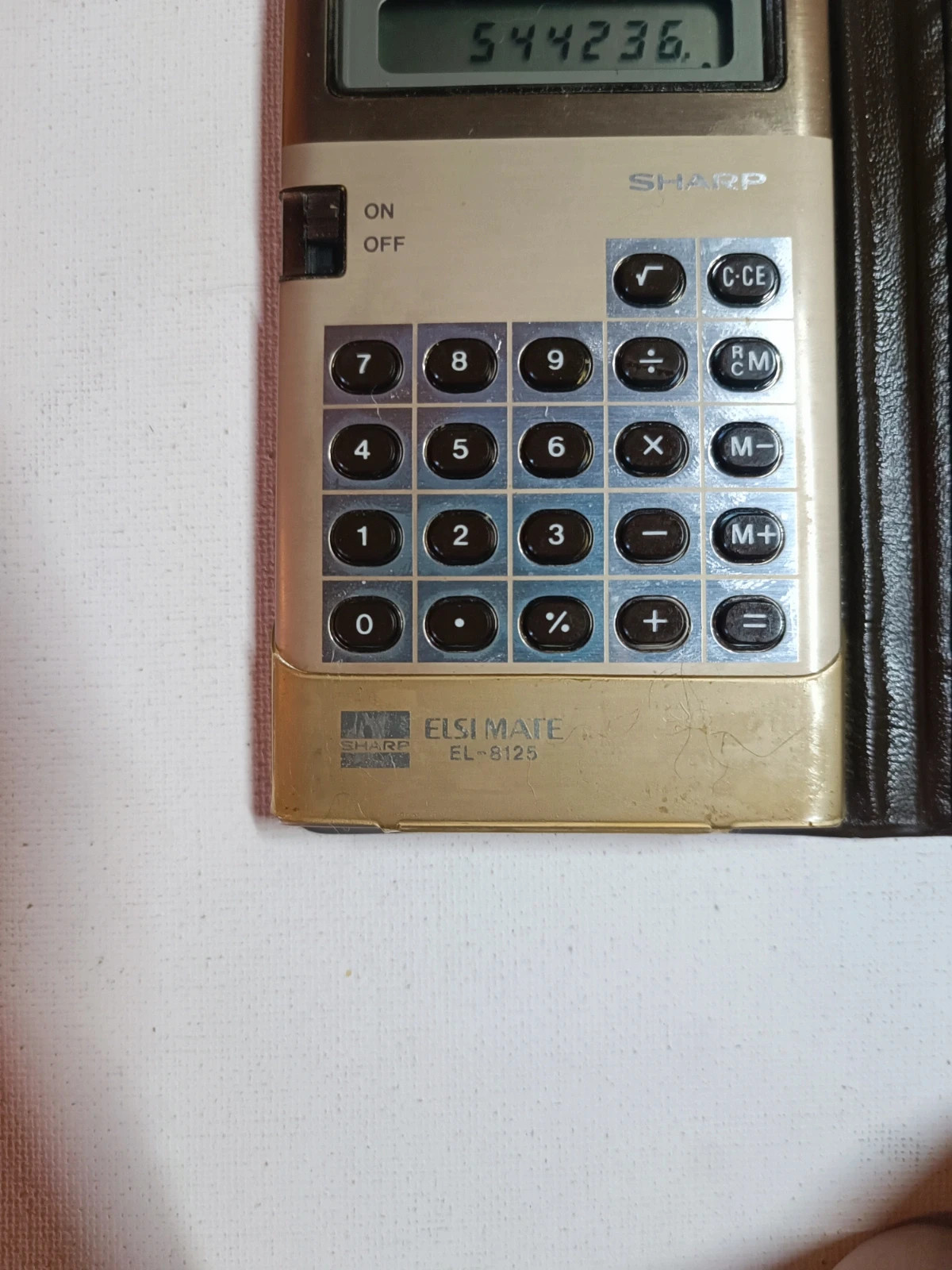 Calculatrice vintage Sharp El-8125 – SHARP 4