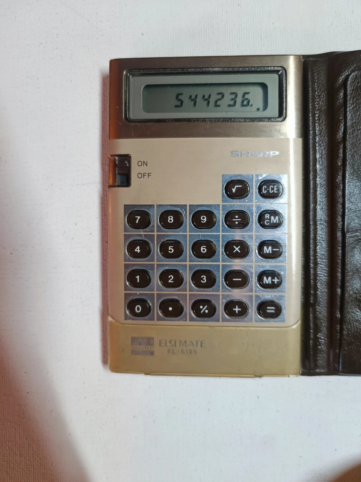 Calculatrice vintage Sharp El-8125 – SHARP 3