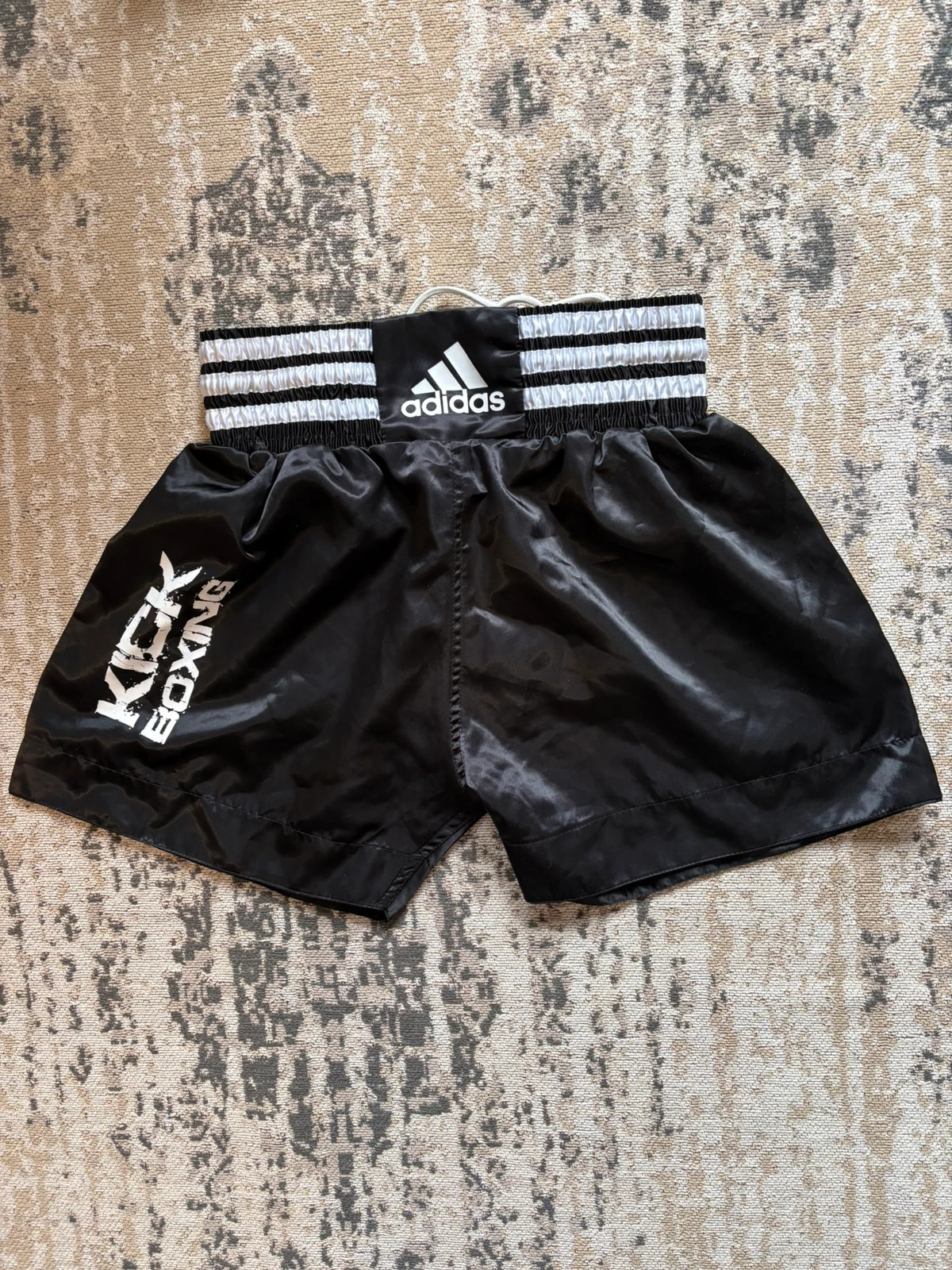 Short adidas kick boxing – adidas – taille XL