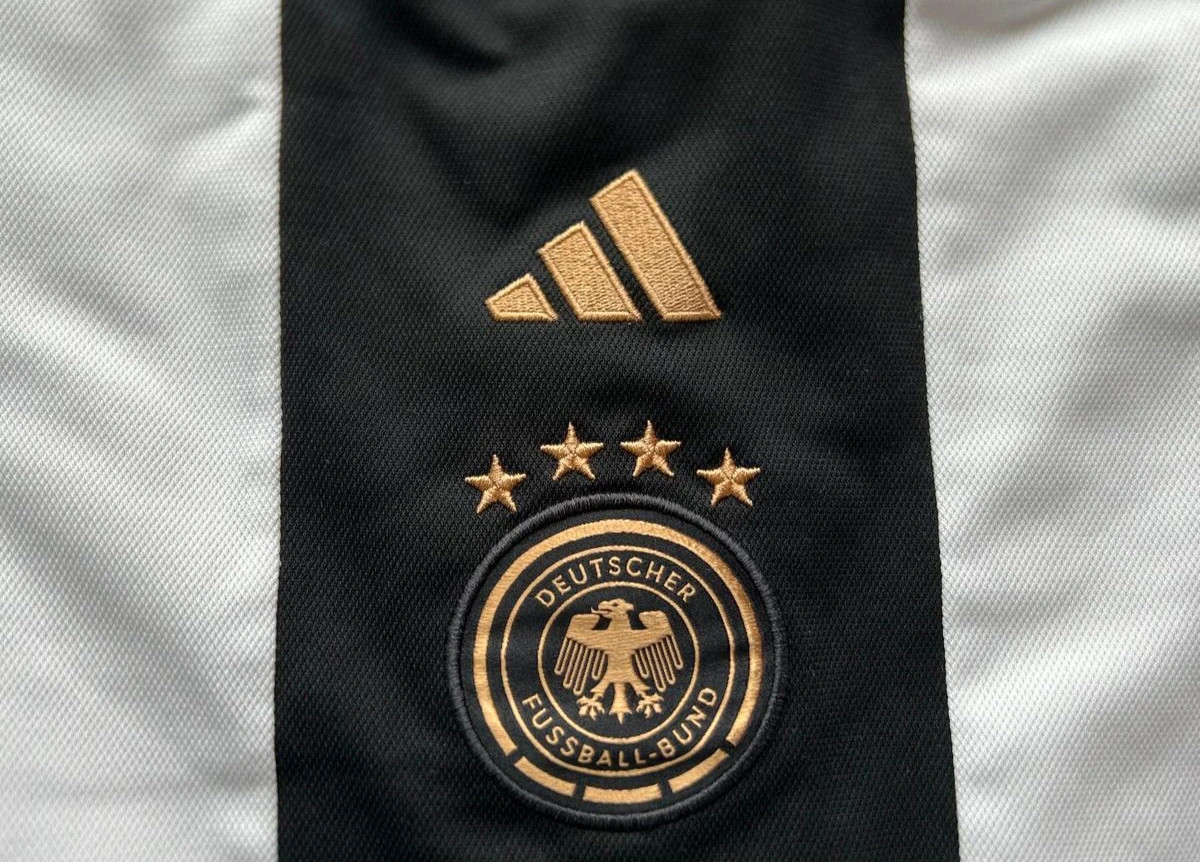 Maillot football d'Allemagne 2022 – adidas – taille 12 ans / 152 cm 4