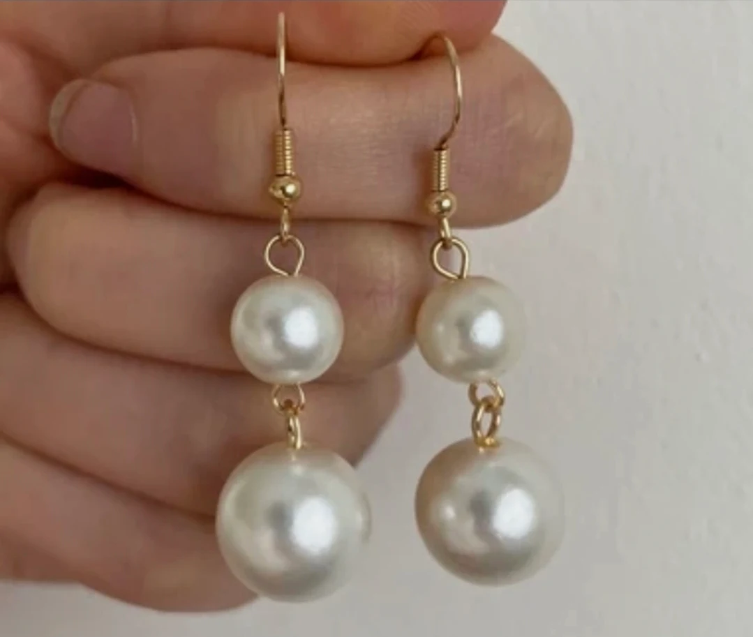 Boucle d'oreille pendante  artificielle 