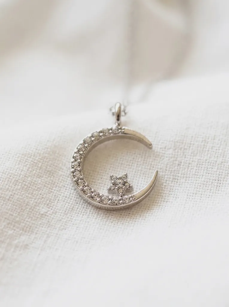 Collier lune – sans 3