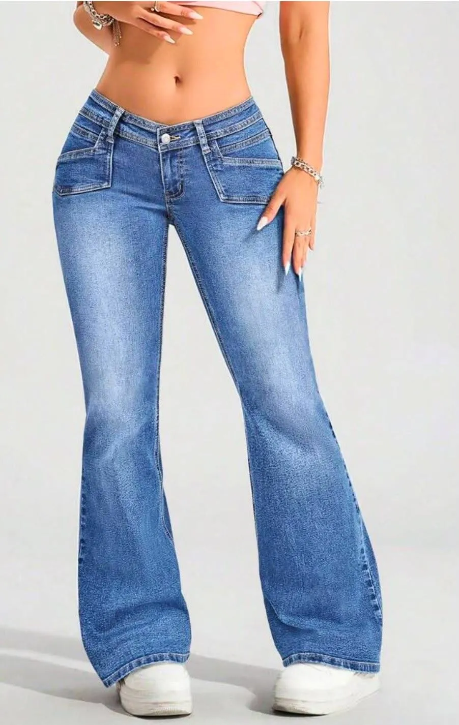 Jean flare bleu délavé taille basse 3