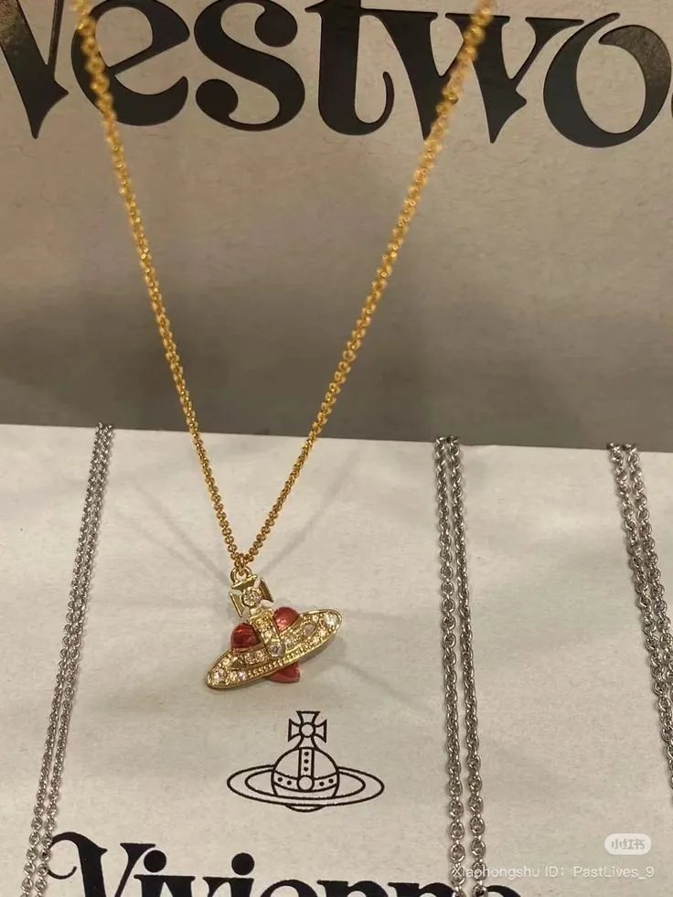 Collier Vivienne Westwood Orb doré 3