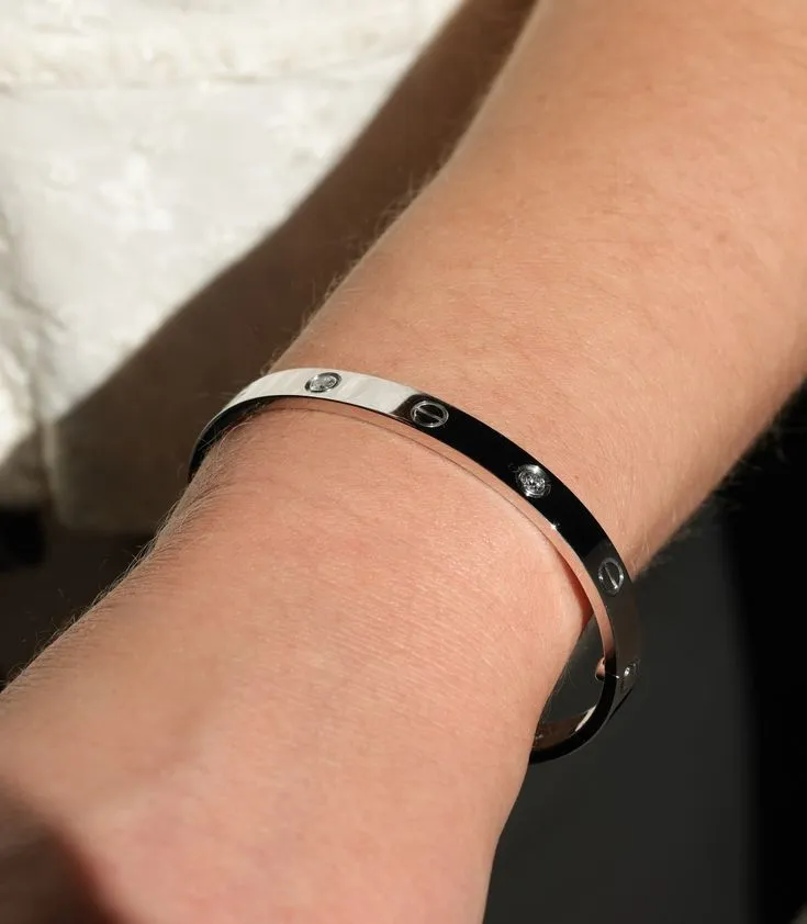 Bracelet rigide argenté strass noir 2