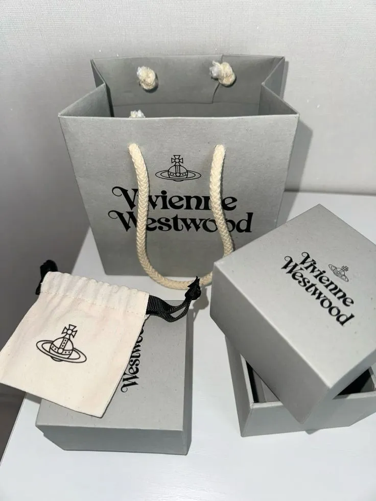 Boucles d'oreilles Vivienne Westwood perles