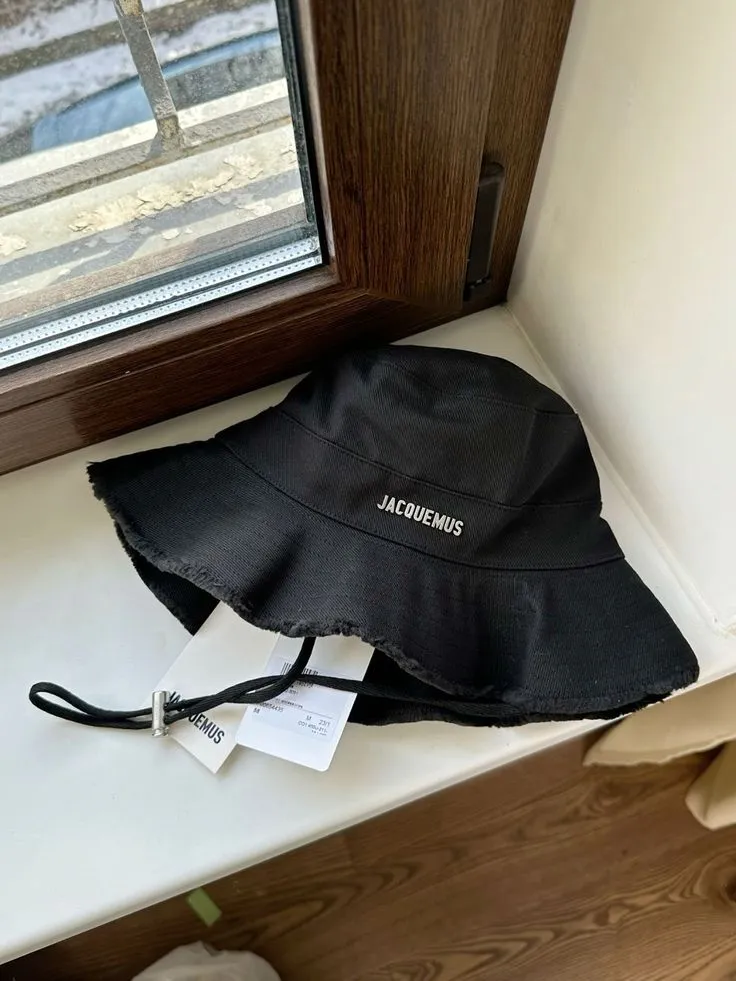 Chapeau bob Jacquemus noir