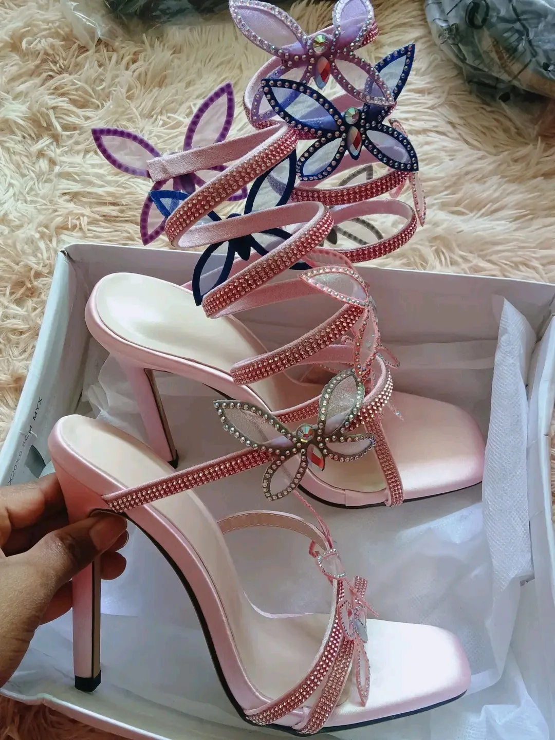 Sandales à talons strass rose et blanc 3