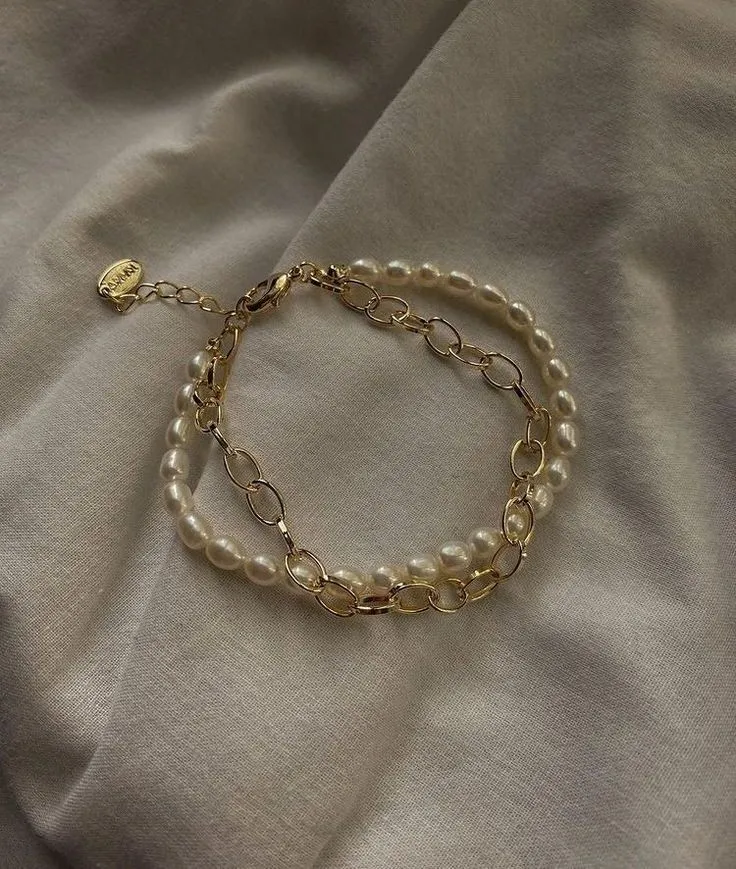 Bracelet perles blanches cœur doré 2