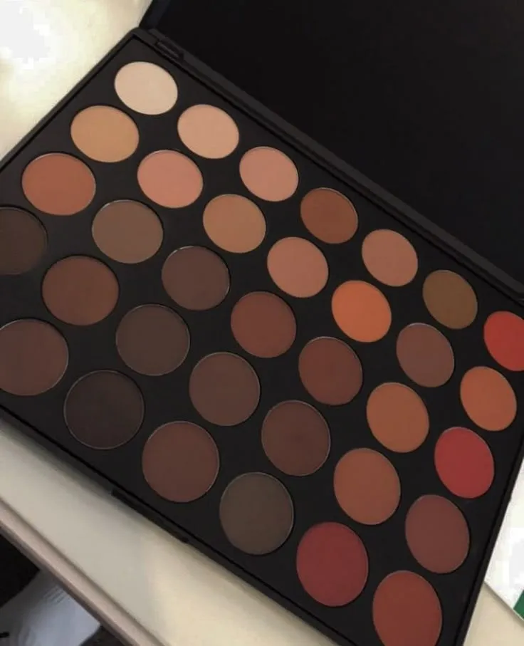 Palette 25 teintes fards à paupières marron 2