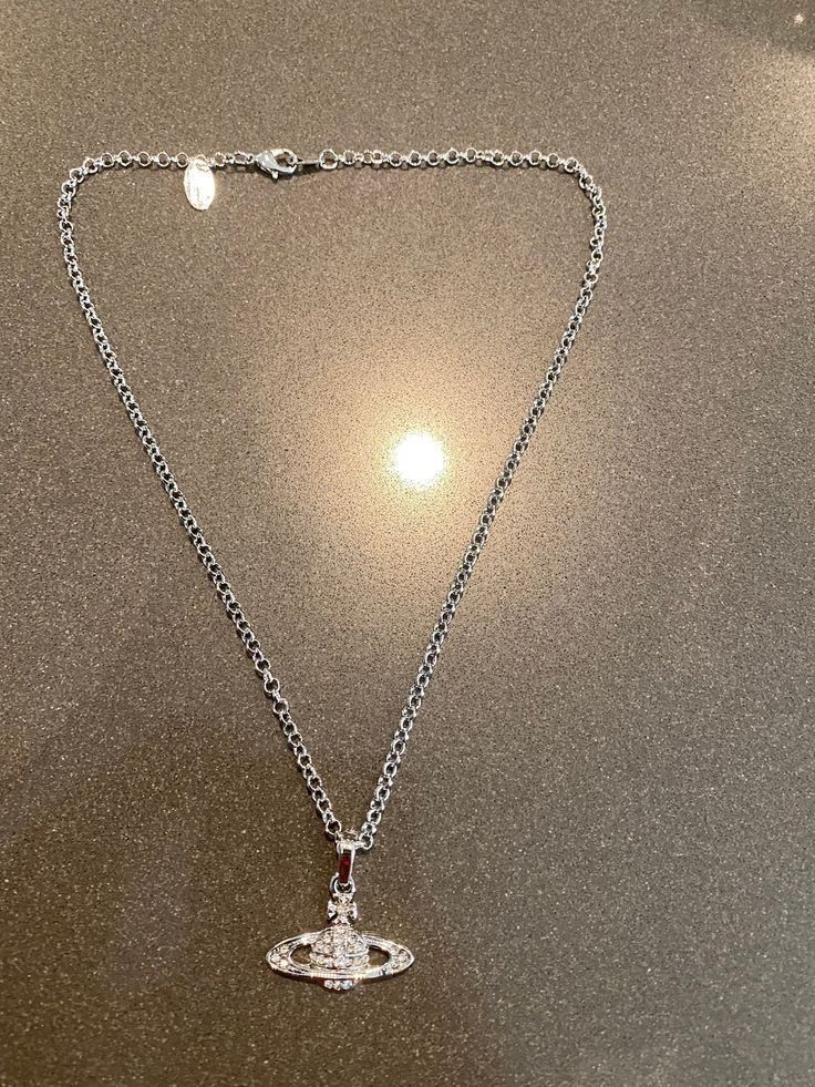 Collier chaîne argent pendentif planète