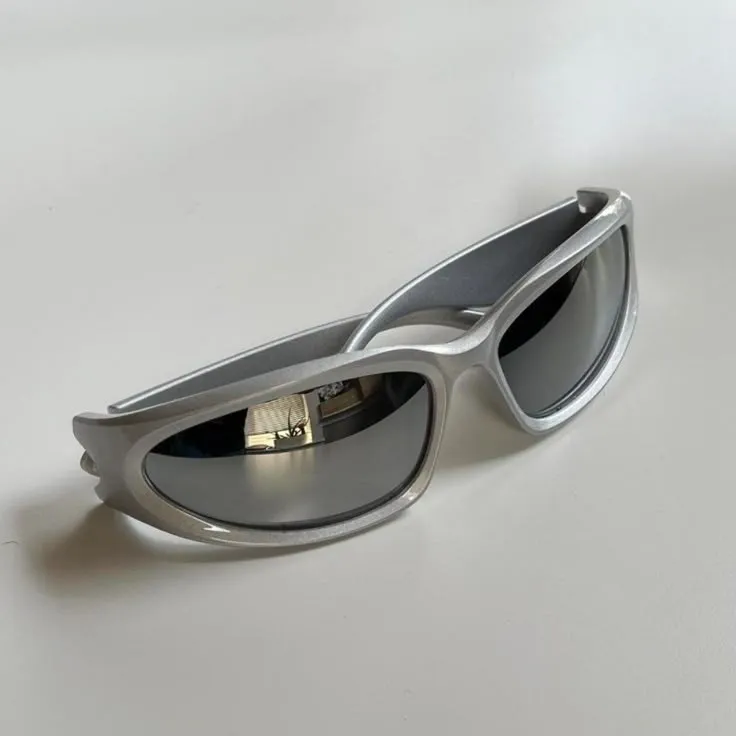 Lunettes de soleil Oakley sport blanc 3