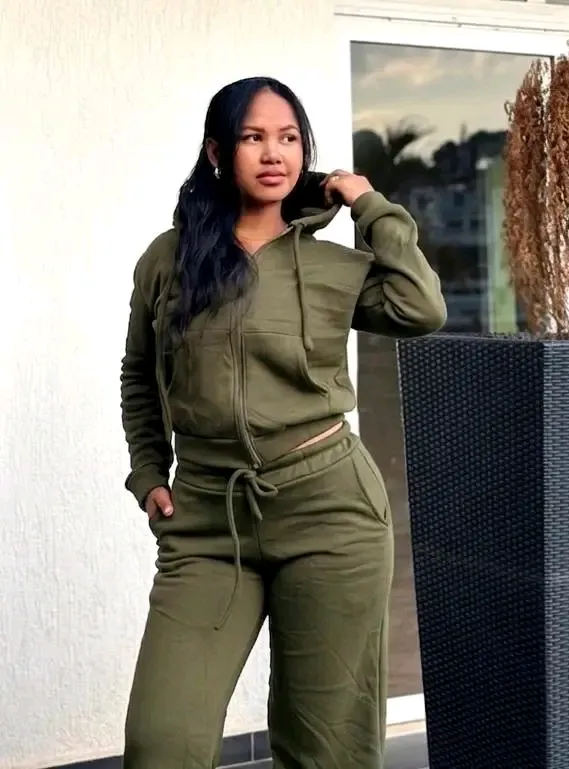 Survêtement kaki zippé femme