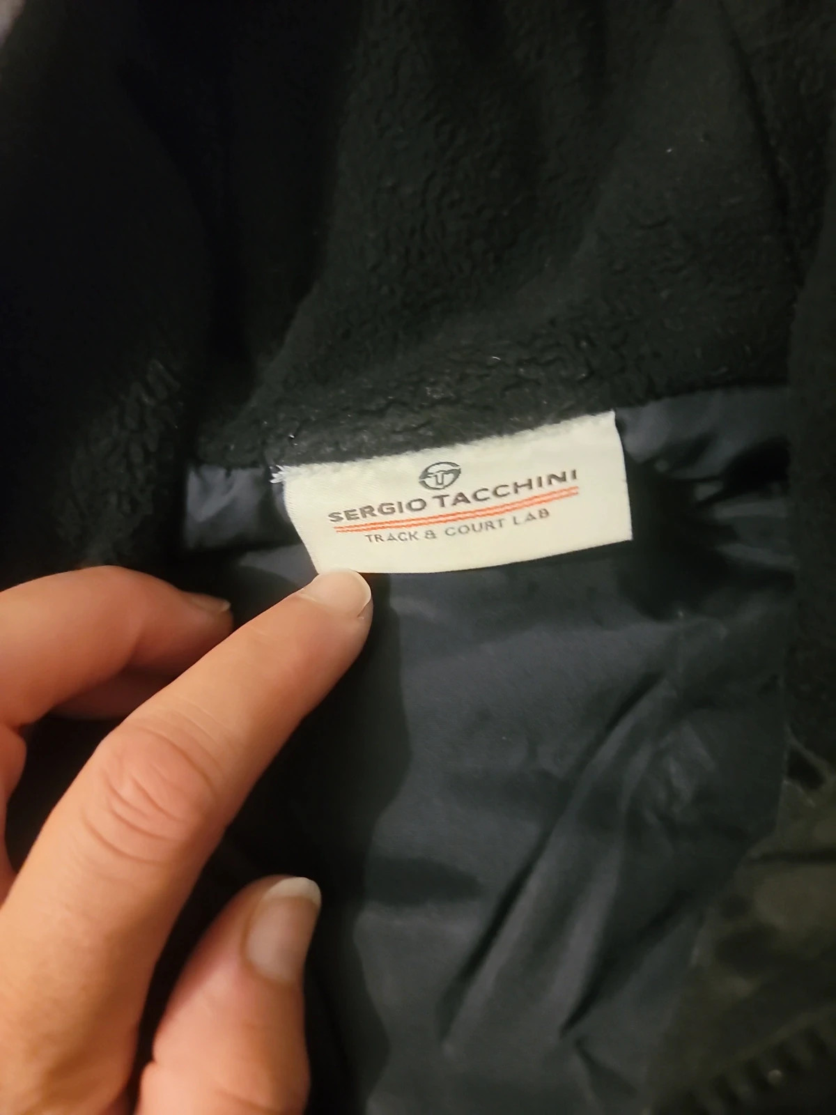 Veste coupe-vent Sergio Tacchini noire à capuche - Style Streetwear / Vintage – Sergio Tacchini – taille L 2