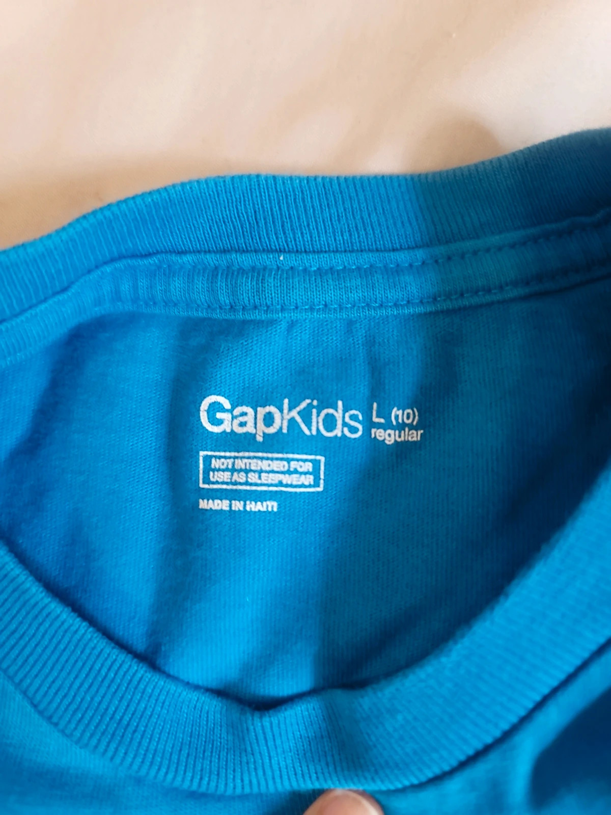 Lots deux t-shirts manches longues – GAP – taille 10 ans / 140 cm 3