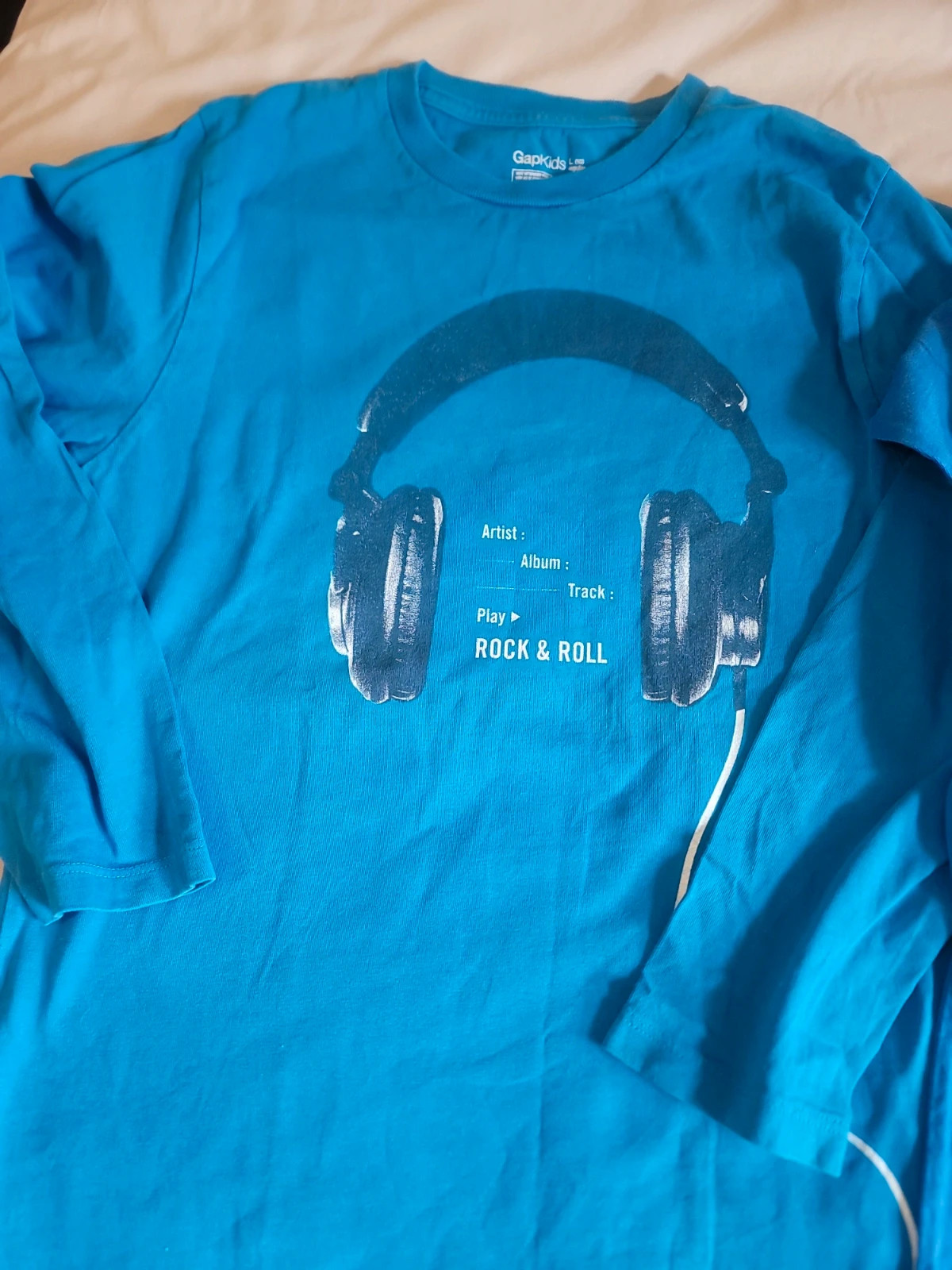 Lots deux t-shirts manches longues – GAP – taille 10 ans / 140 cm 2